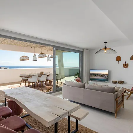 Luxury Penthouse With Stunning Views - Close To Marbella * Estepona